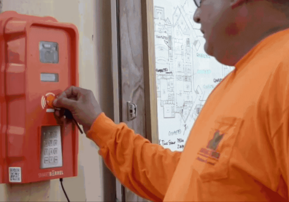 Smart Barrel Portable Timeclock for Construction