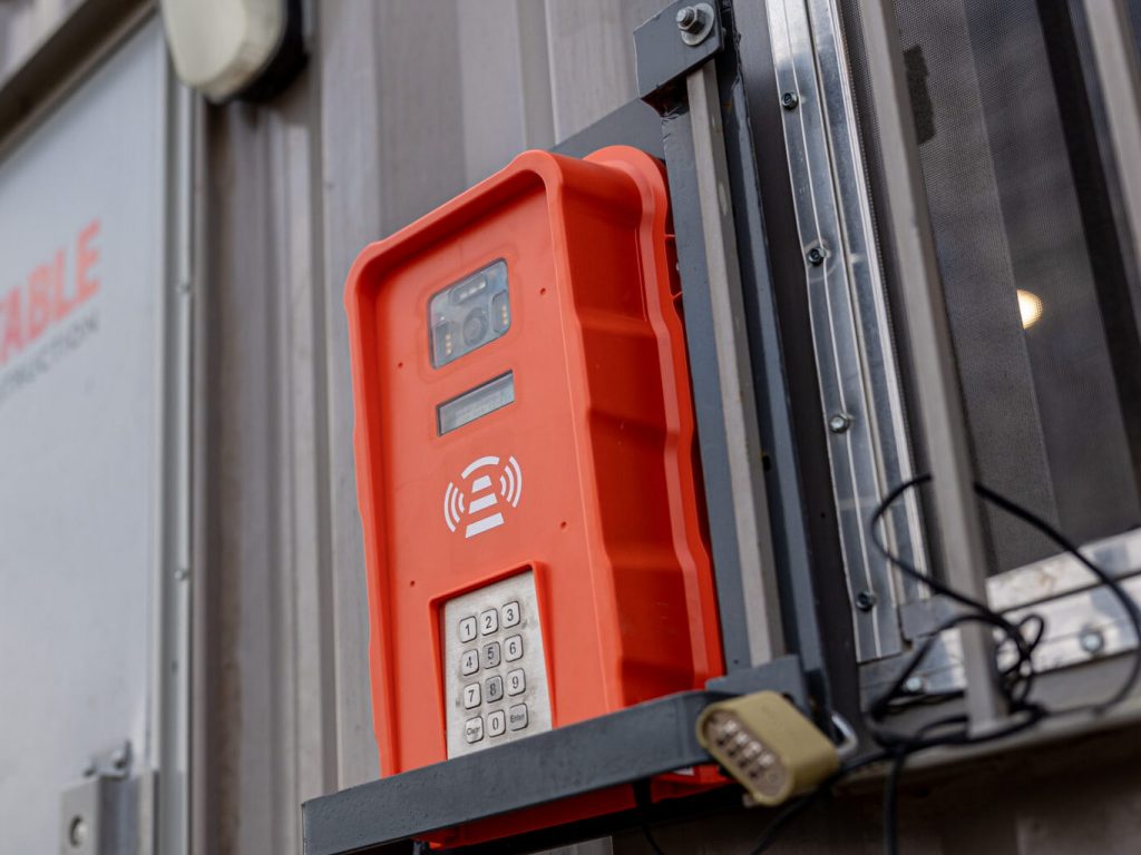 Construction Jobsite Time Clock | SmartBarrel